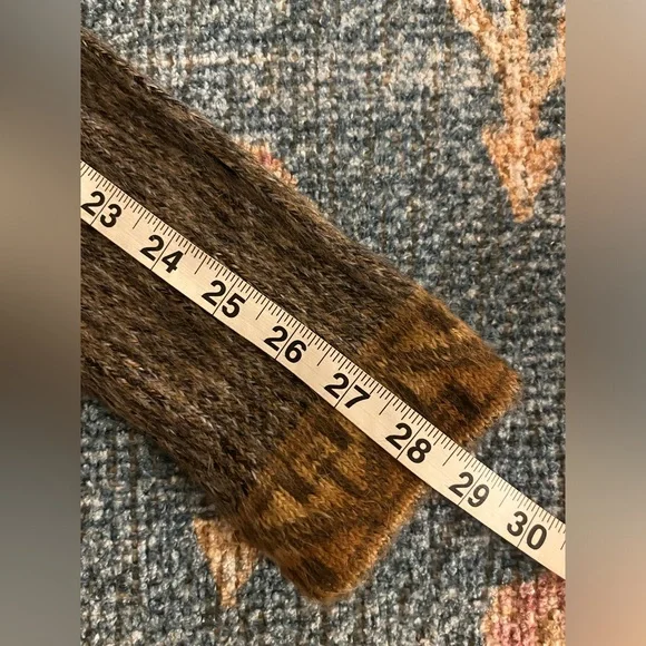 Women’s Tejido Parillo Alpaca Hoodie - Picture 8 of 8